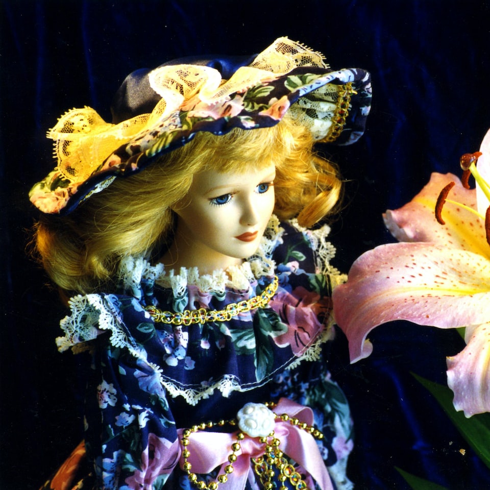Download Doll